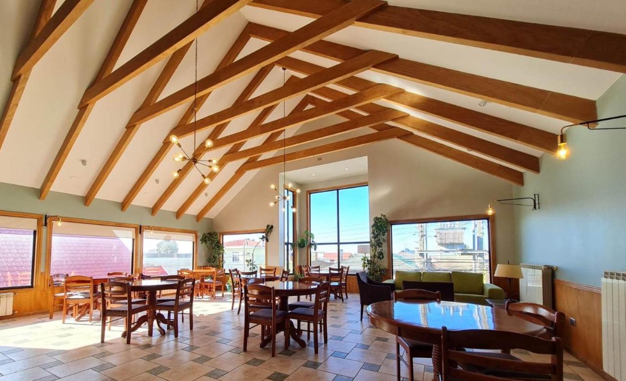 Hotel Carpa Manzano Пунта Аренас Екстериор снимка