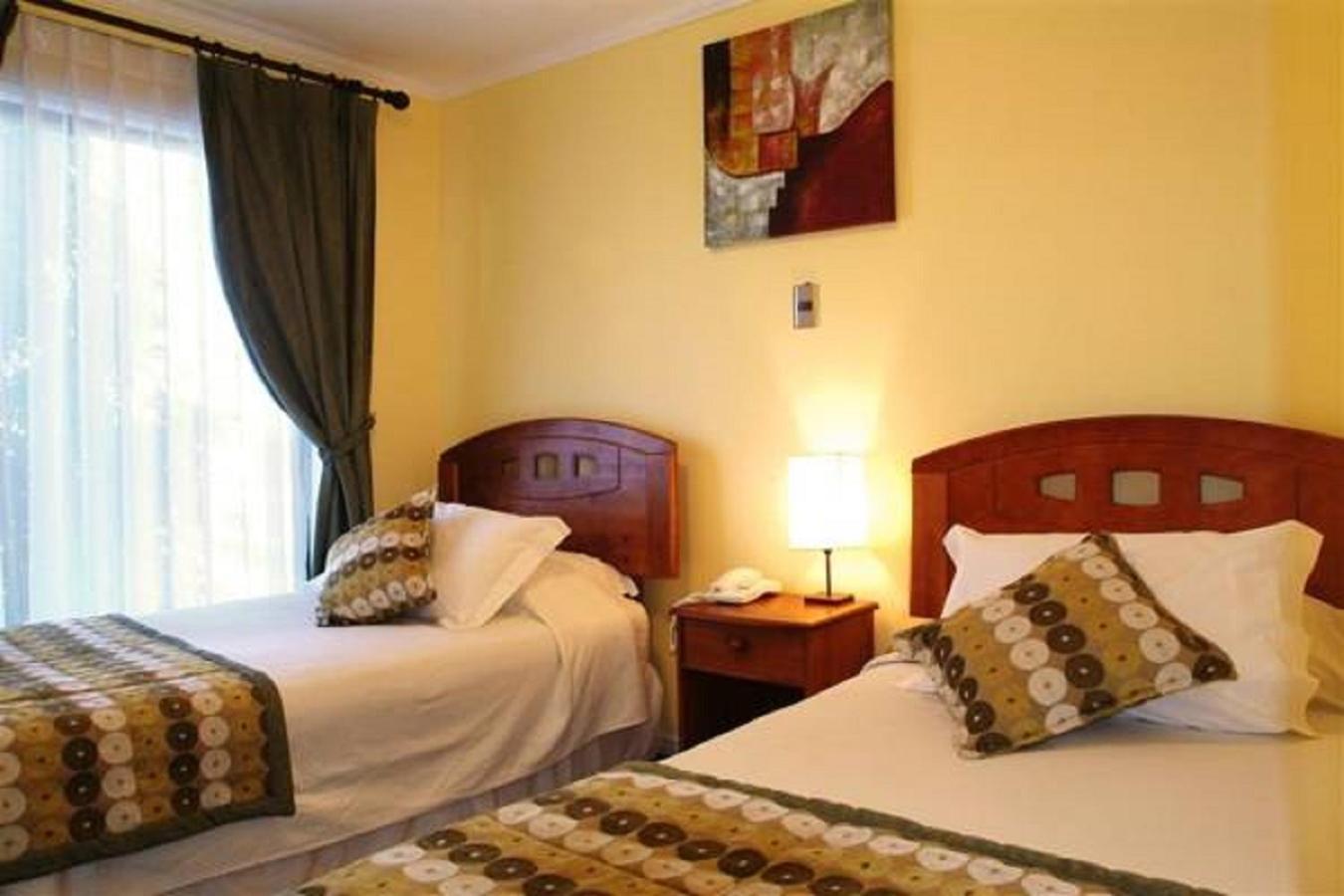 Hotel Carpa Manzano Пунта Аренас Екстериор снимка